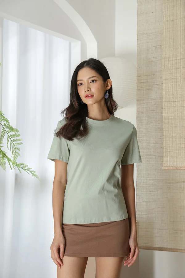 Basic Effortless Ease Tee Sage Green