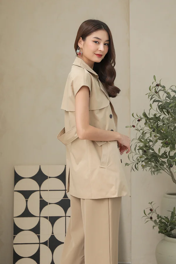 Safari Trademark Trench Coat Khaki