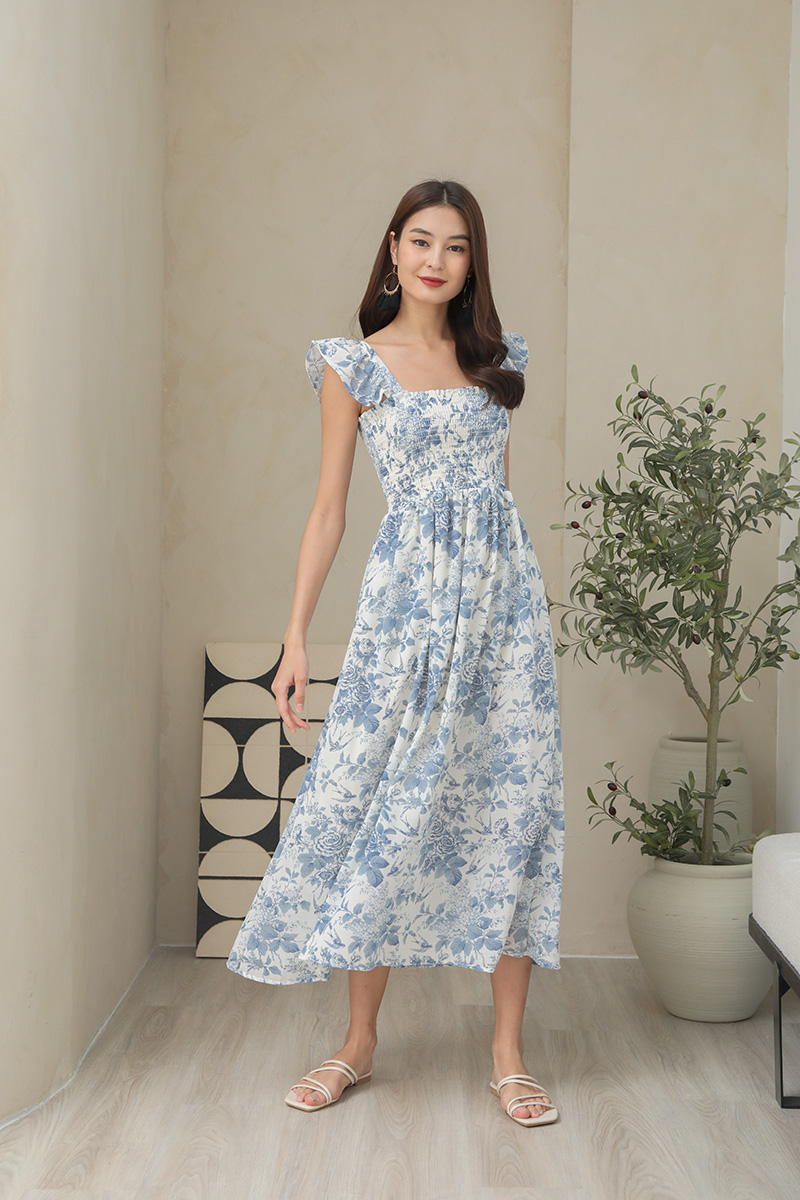 Fluttery Notes of Porcelain Smock Maxi Dress | lechicsg