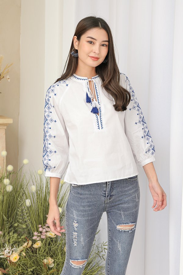 Exotic Ethnicity Embroidery Blouson Top