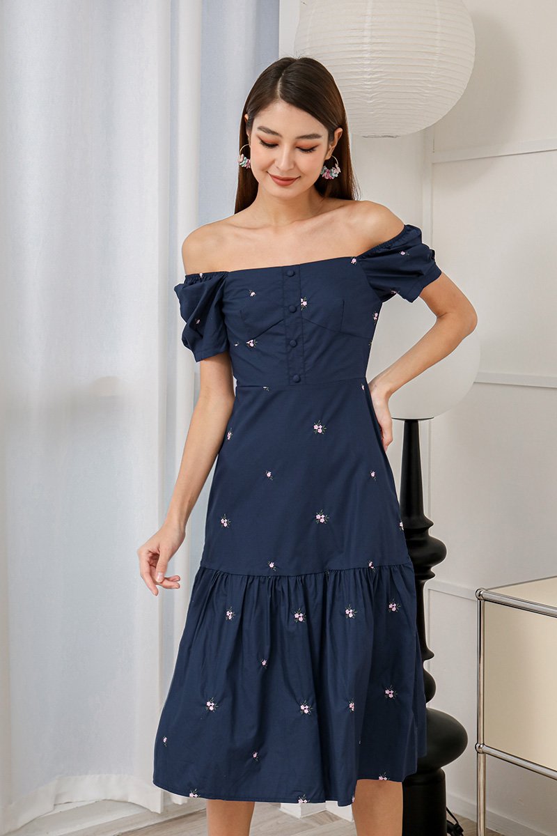 Cherrypicked Sakura Motifs Broderie Midi Dress Navy Blue | lechicsg
