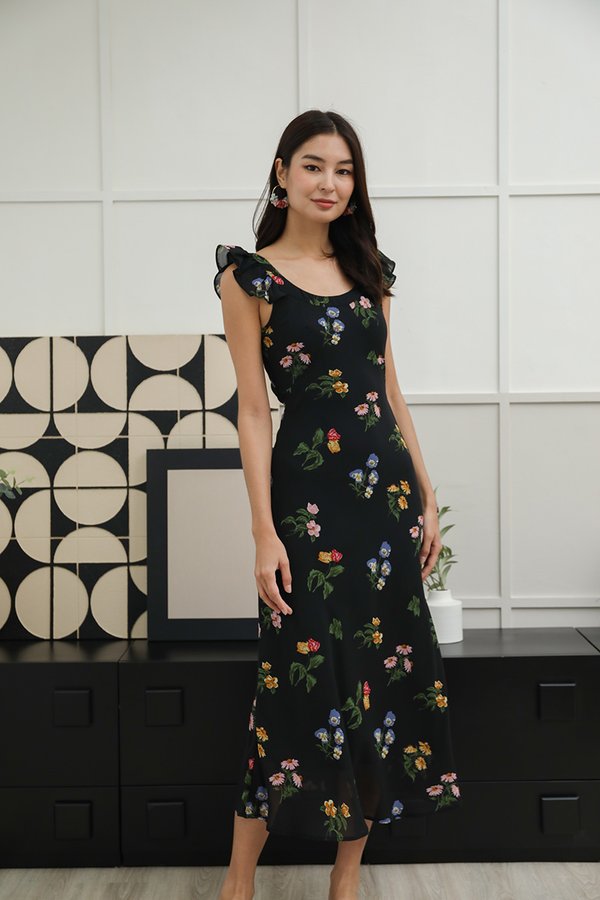 Fluttery Melody of Flowers Midi Dress