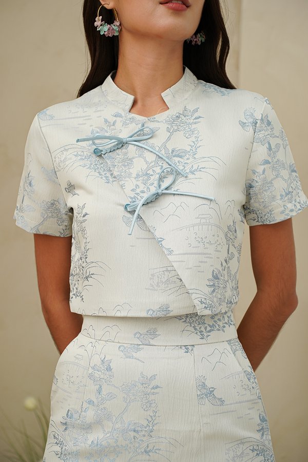 Toile Peaks and Valleys Modern Hanfu Top Blue