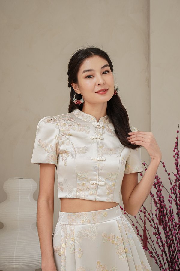 Treasured Porcelain Vase Silk Embroidery Qipao Top Champagne