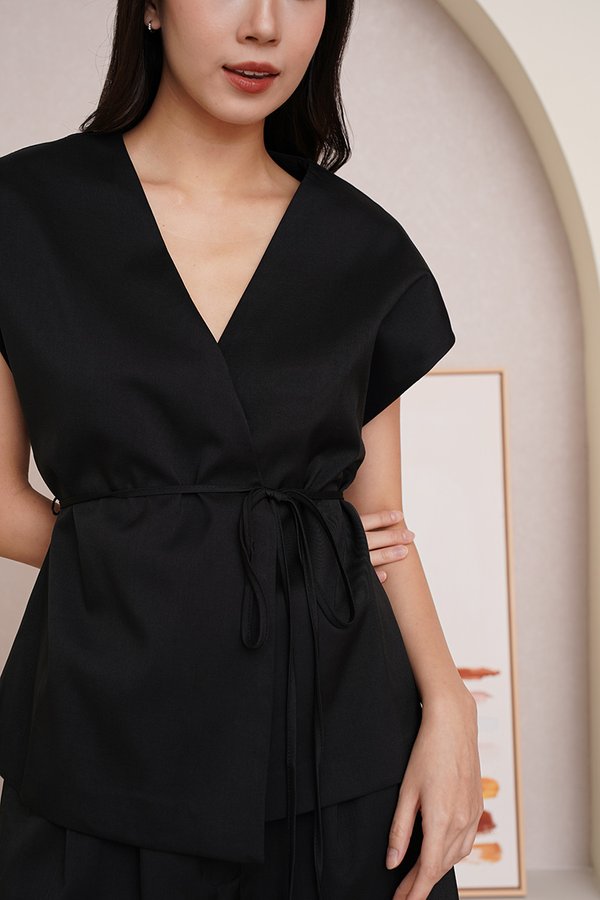 Unparalleled Parity Wrap Vest Tunic Top Black