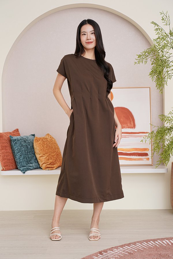 Tent-ative to Pleats Pocket Tent Maxi Dress Dark Brown