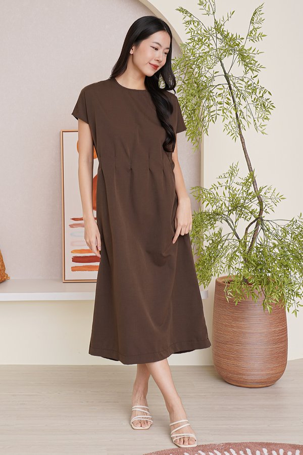 Tent-ative to Pleats Pocket Tent Maxi Dress Dark Brown