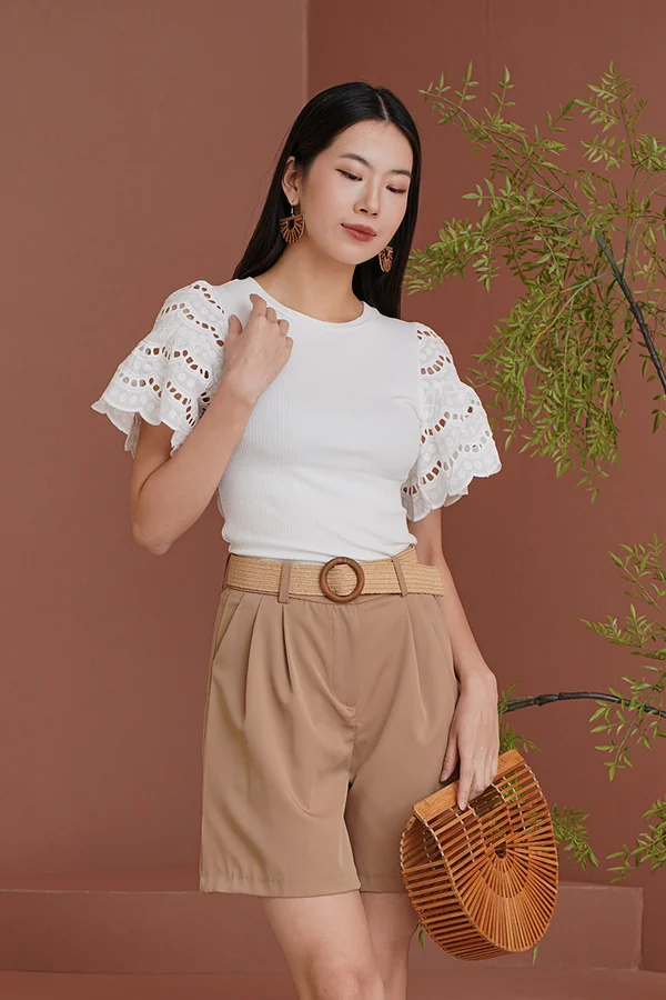 Belted Tendencies Pocket Longline Shorts Beige Brown