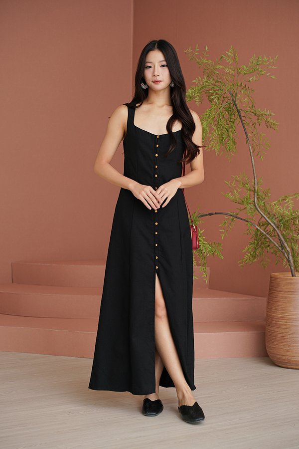 Notes of Nostalgia Button Maxi Dress Black