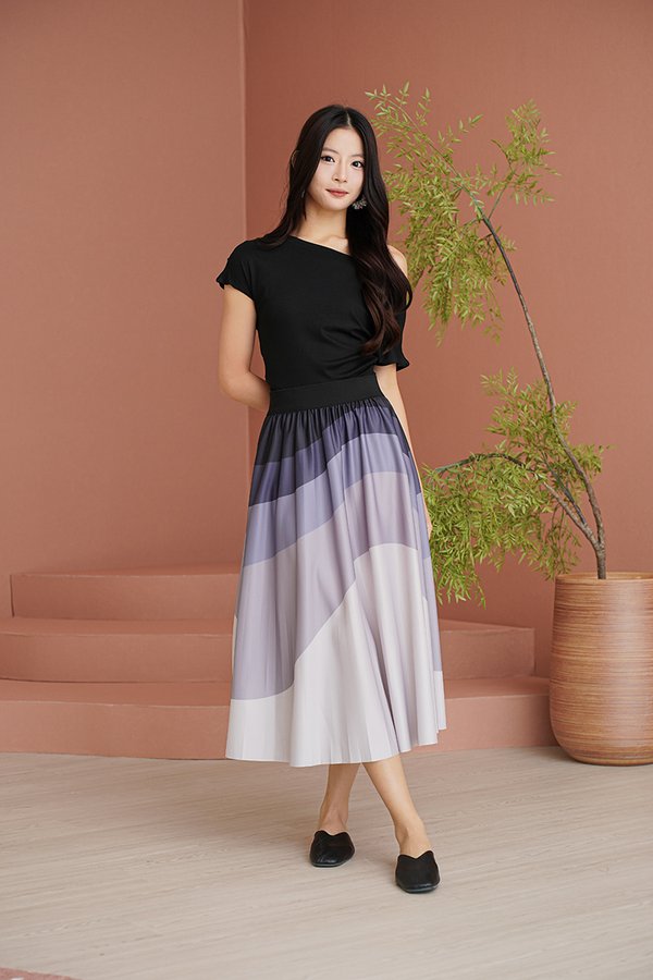 Misty Mountains Mural Ombre Pleated Midi Skirt Blue