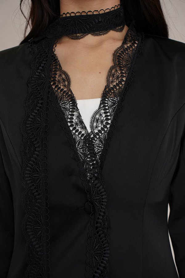 Right Lace Right Time Blazer with Lace Scarf Tie Black