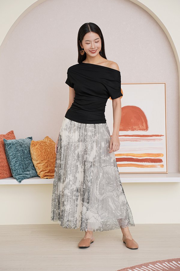 Depths of Drapes V2 Ruched Tee Black