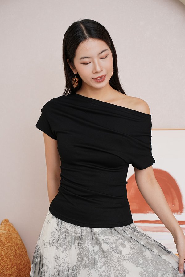 Depths of Drapes V2 Ruched Tee Black