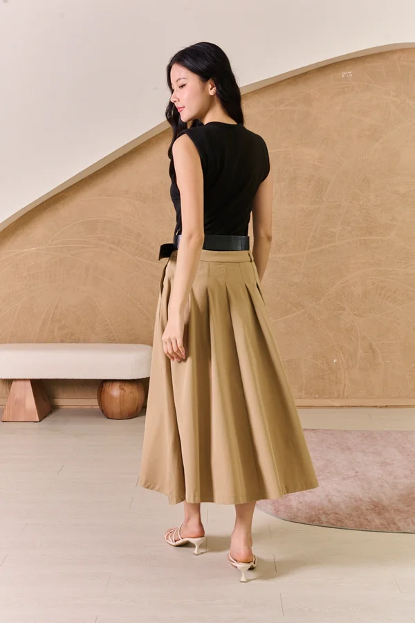 Uptown Contrast Pleated Belt Midi Dress Khaki