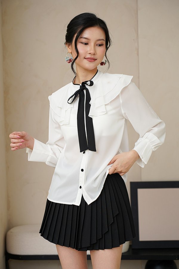 Carte Blanche Pussybow Blouse