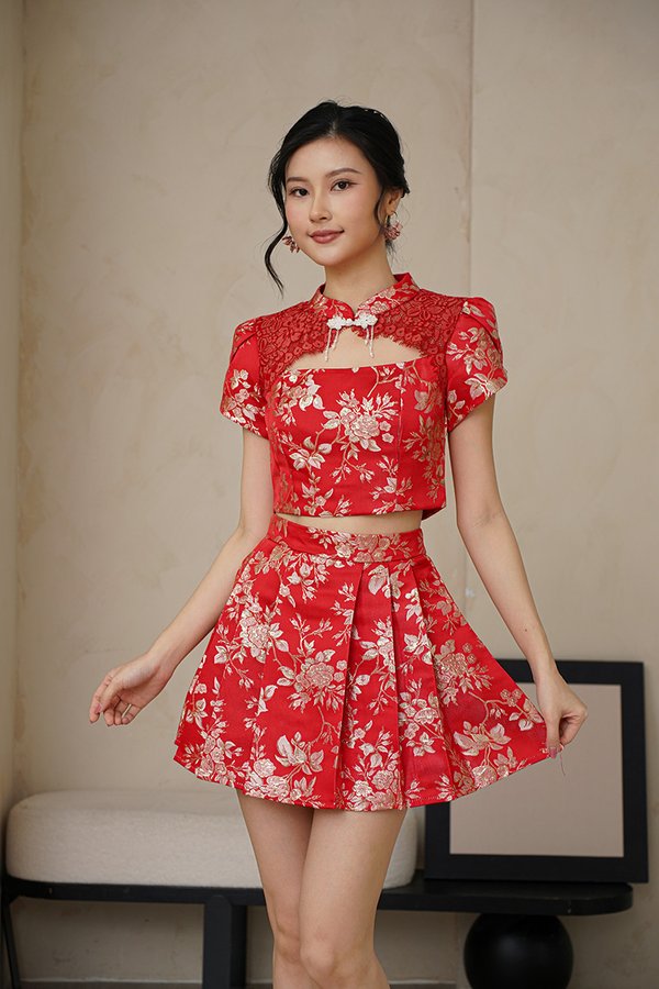 Fleeting Gilded Moments Lace Cheongsam Top Red