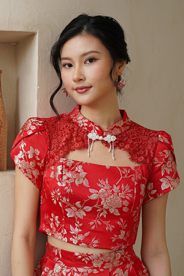 Fleeting Gilded Moments Lace Cheongsam Top Red