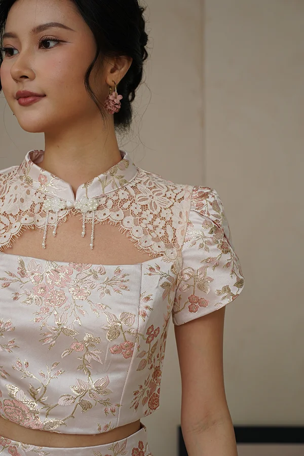 Fleeting Gilded Moments Lace Cheongsam Top Blush