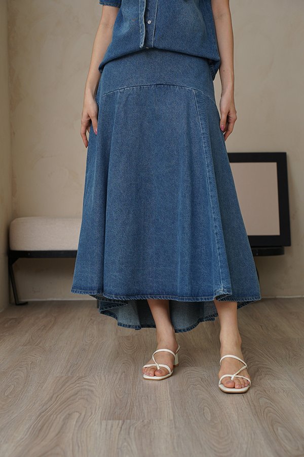 Dynamic Denim Hues Swing Midi Skirt