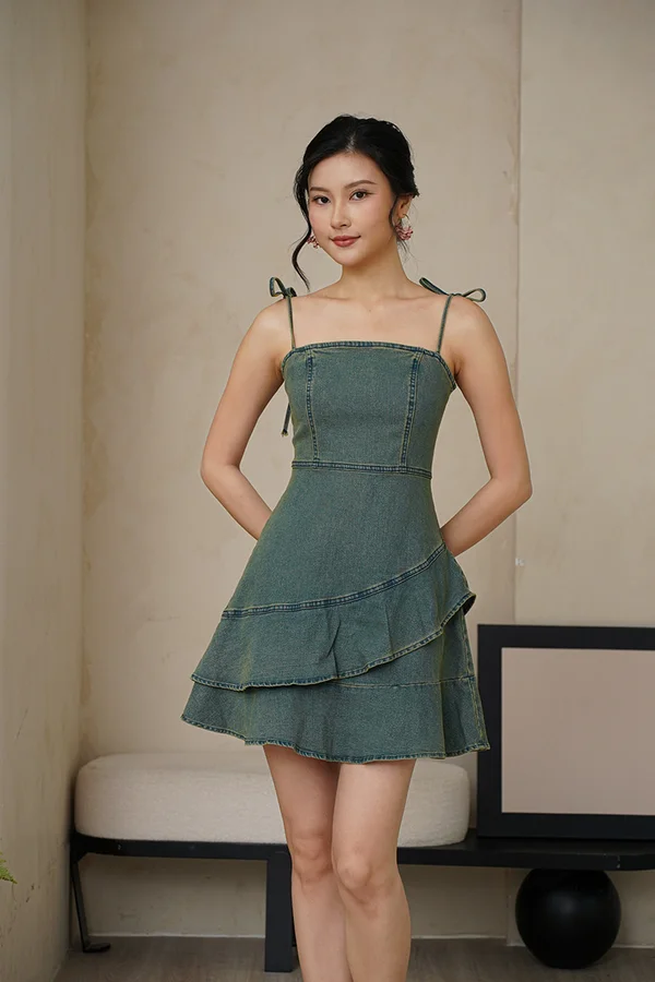 Fortunes Roll Ruffle Denim Frock Midwash