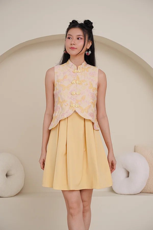 Full Grandeur of Spring Pleated Oriental Dress Butter Yellow