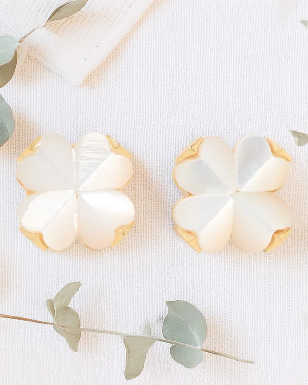 Kate Spade Flower Studs Mother of Pearl