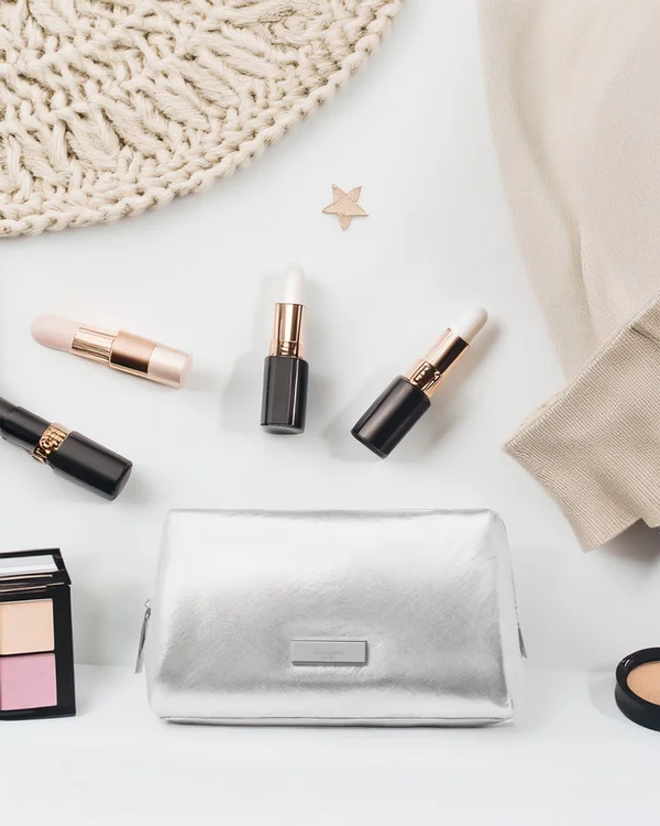Kate Spade Carter Metallic Cosmetic Pouch