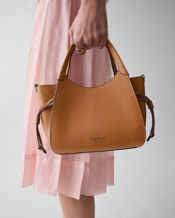 Kate Spade Stash Small Carryall Bag Bungalow