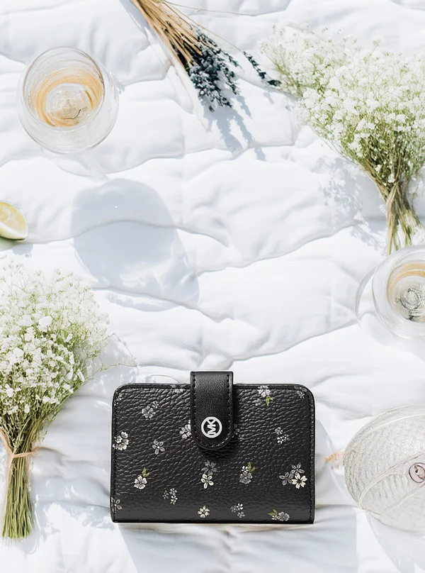 Michael Kors Small Floral Printed Wallet Black