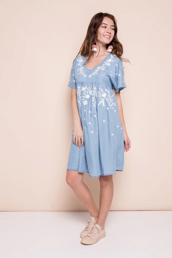 Country Damsel Denim Dress