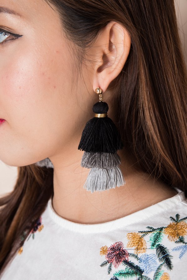 Studded Spectacle Tassel Earrings Soot