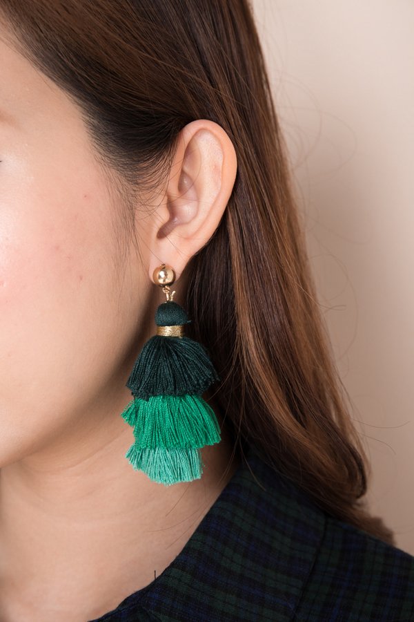 Studded Spectacle Tassel Earrings Seaweed