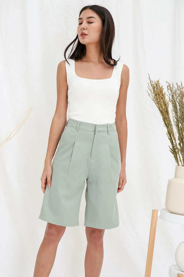 Seamlessly Angled Knit Top White