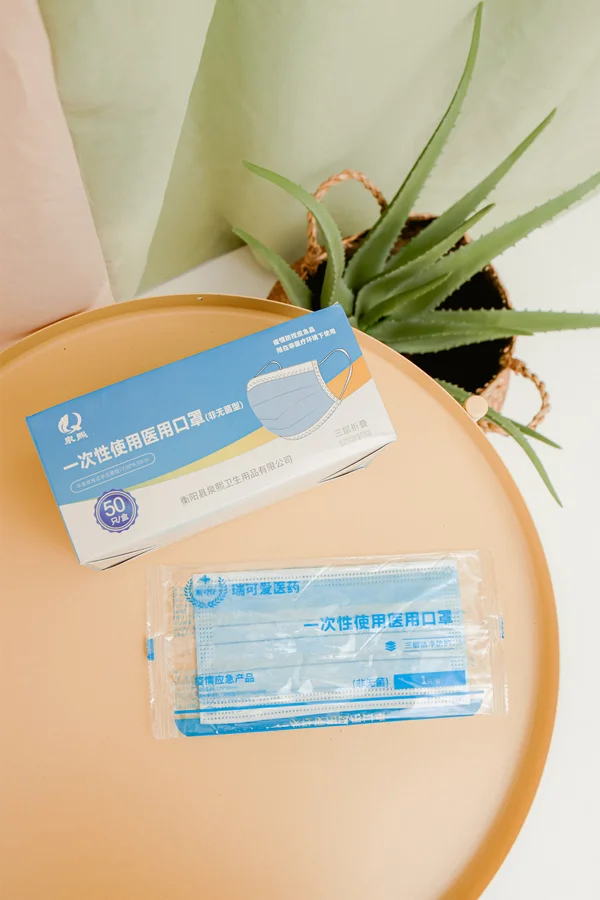 (INSTOCK) Box of 50pcs Adult Medical Grade 3-Ply Face Mask