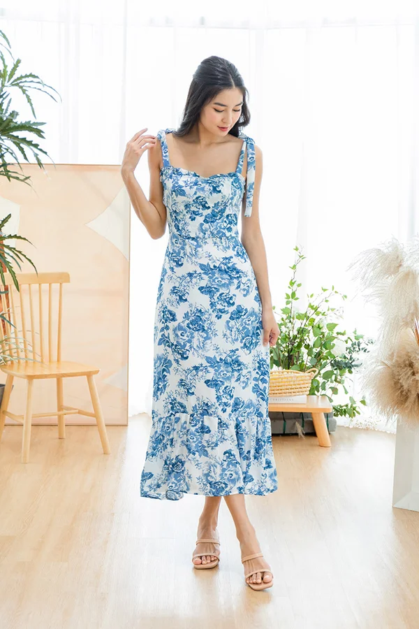 Blooming Porcelain Florals Dropwaist Maxi Dress