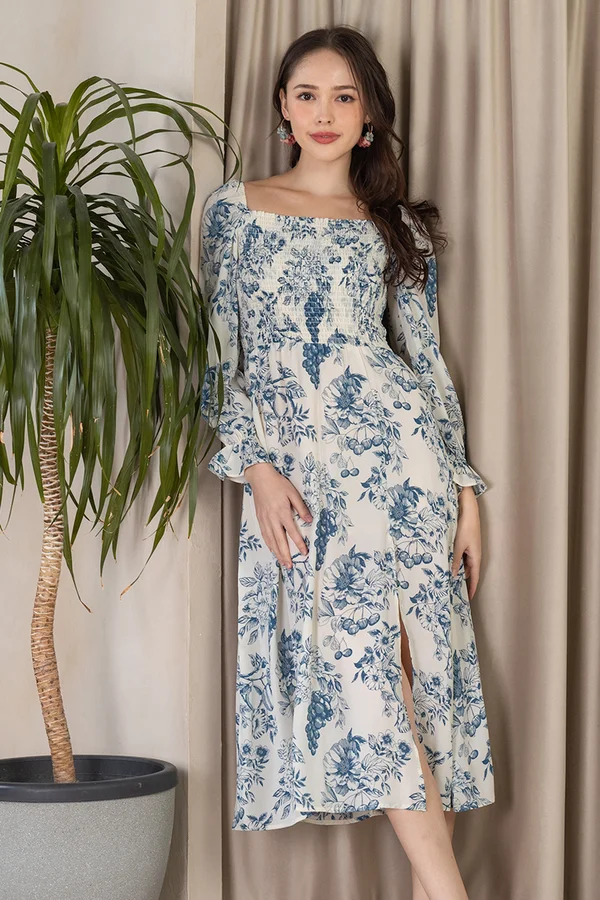 Blue Grapes Grandiose Porcelain Print Blouson Midi Dress
