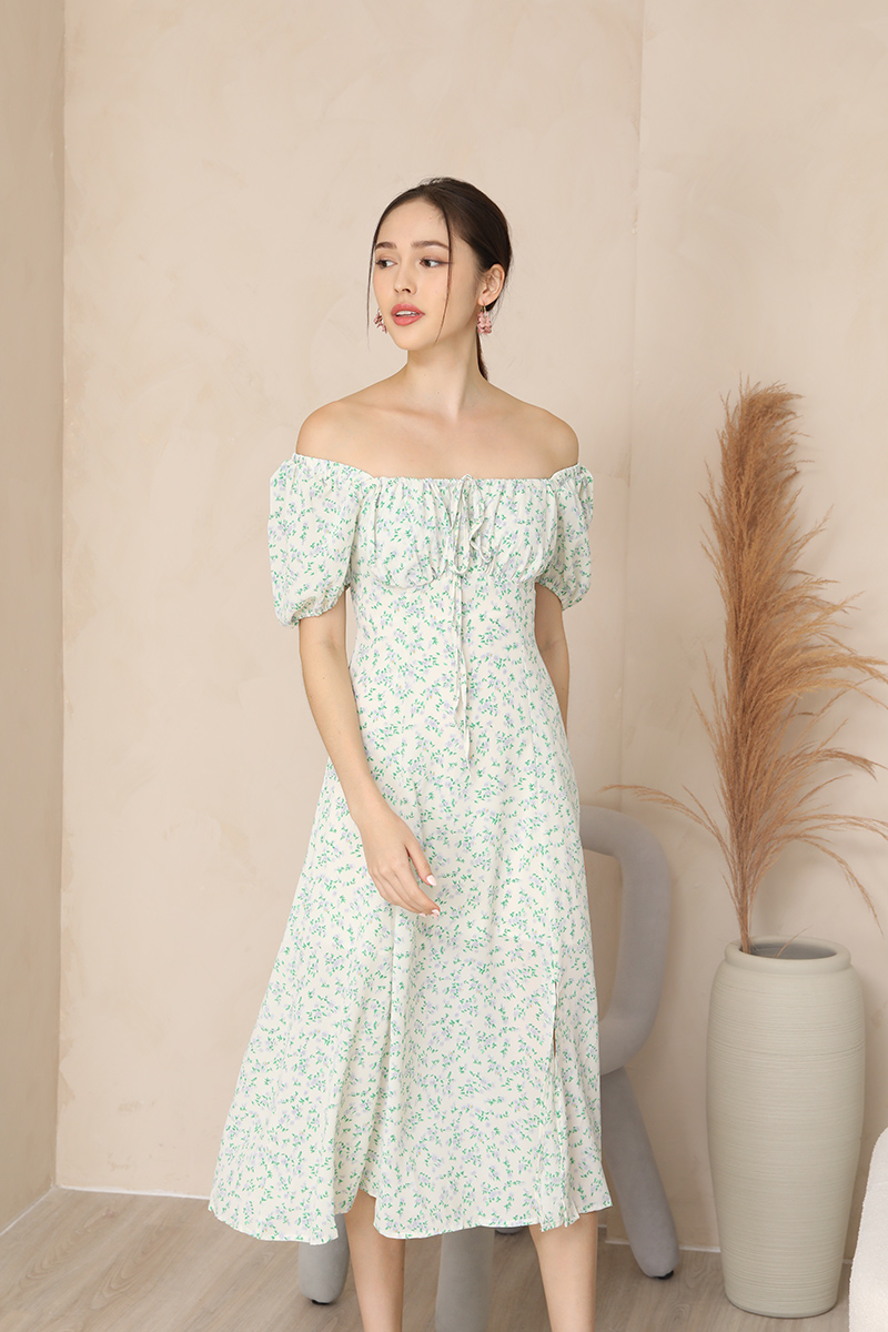 midi milkmaid dress Ditsy Daisies Kelly Green / XS or dress it up with refined court shoes for graduation ceremonies Paisley Print Milkmaid Midi Dress